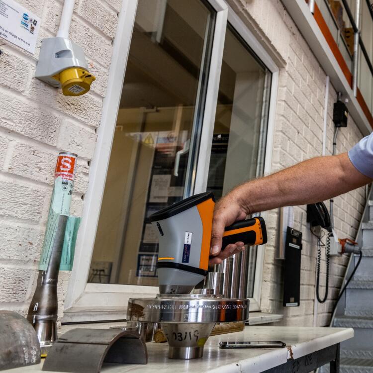 什么是光电直读光谱仪？